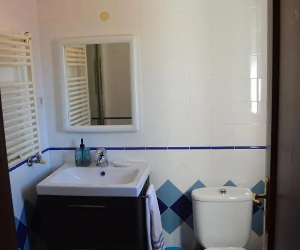 Nyaraló Casa Da Varzea - O Castelo A Janela!!! *