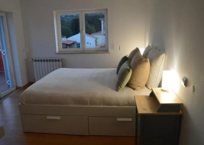 Casa Da Varzea - O Castelo A Janela!!!