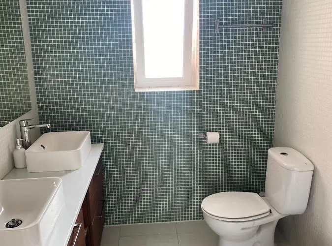 度假居 Casa Da Varzea - O Castelo A Janela!!! 奥比多斯