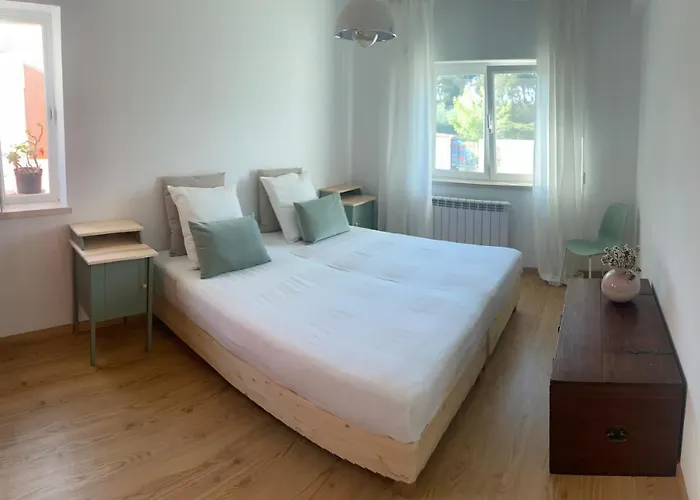 度假居 Casa Da Varzea - O Castelo A Janela!!! 奥比多斯